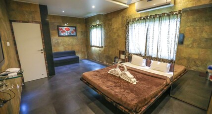 SORINA HILLSIDE RESORT Room Type - Standard Room with Valley View