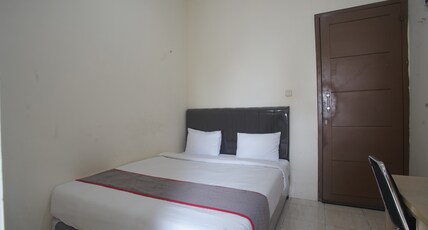 Collection O Bogor Near Ipb University Formerly Yasmin Room Type - Indonesia Standard Double