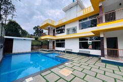 capricornvilla private pool villa chembrapeak view