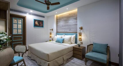 Icon Saigon LifeStyle Design Hotel Room Type - Deluxe Double (Internal Window) + Free Afternoon Tea