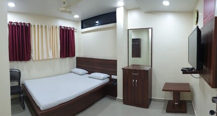 YASHRAJ LODGE Room Type - NON AC