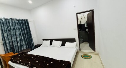Hotel Sajwan Palace Room Type - Bedroom 1