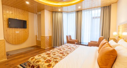 Rustic Wood Room Type - Chalet Rooms (Private Balcony with Valley + Mountain View)