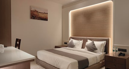 RADIANCE HOTEL Room Type - Executive Room RADIANCE HOTEL Room Type - Executive Room