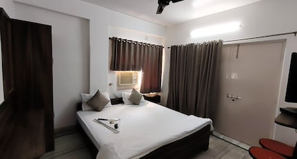 Gold City Inn near Axis Mall Room Type - Standard Double AC Gold City Inn near Axis Mall Room Type - Standard Double AC