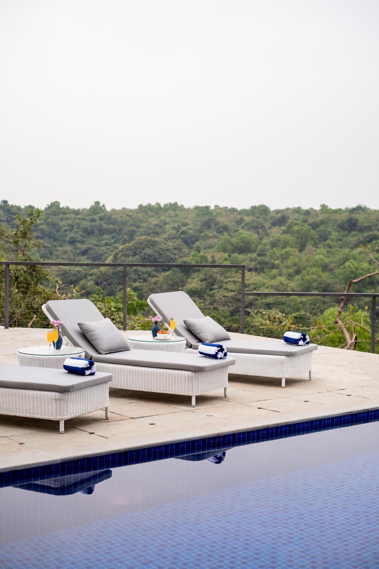 LohonoStays Villa Sacri Borod Hill 5 - 3 Bedroom - Tap to explore photos