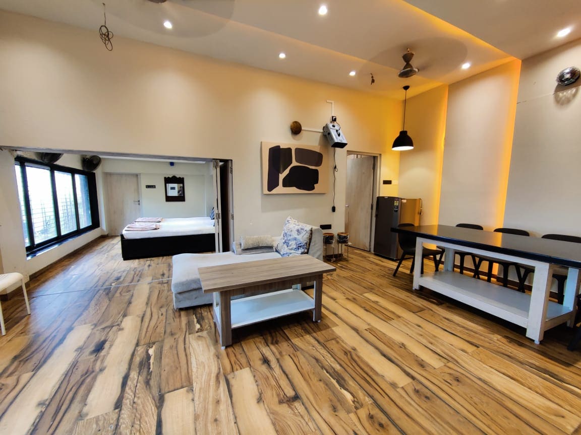 Lazy Moose - 2BHK party villa - Tap to explore photos