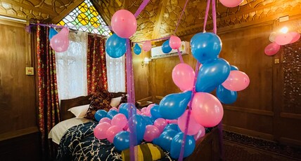 New Peony Houseboat Room Type - Deluxe room