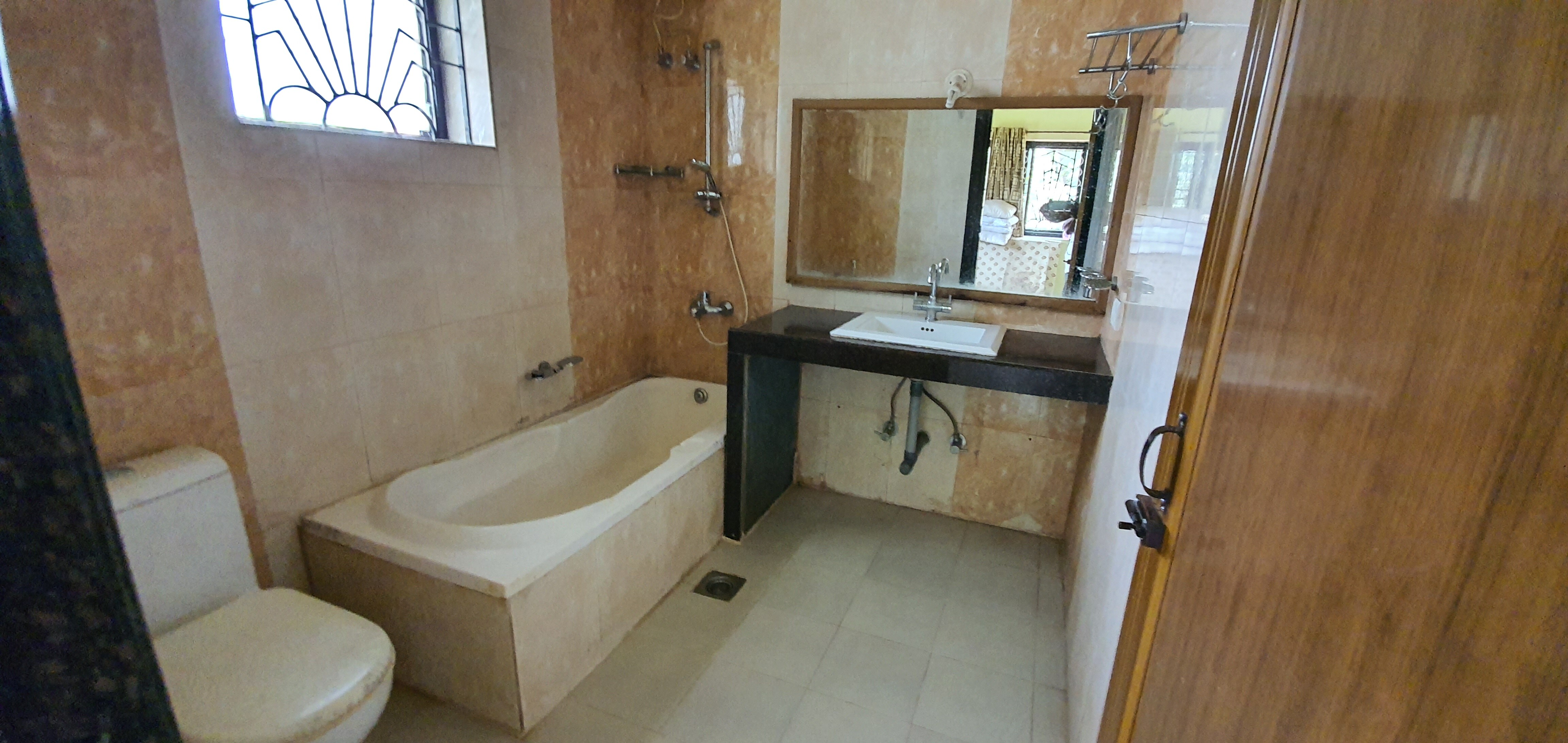 Bella Pensao - Tap to explore photos