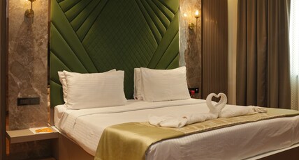 SRINIVAS SAFFRON HOTEL, MANGALORE Room Type - Executive Suite