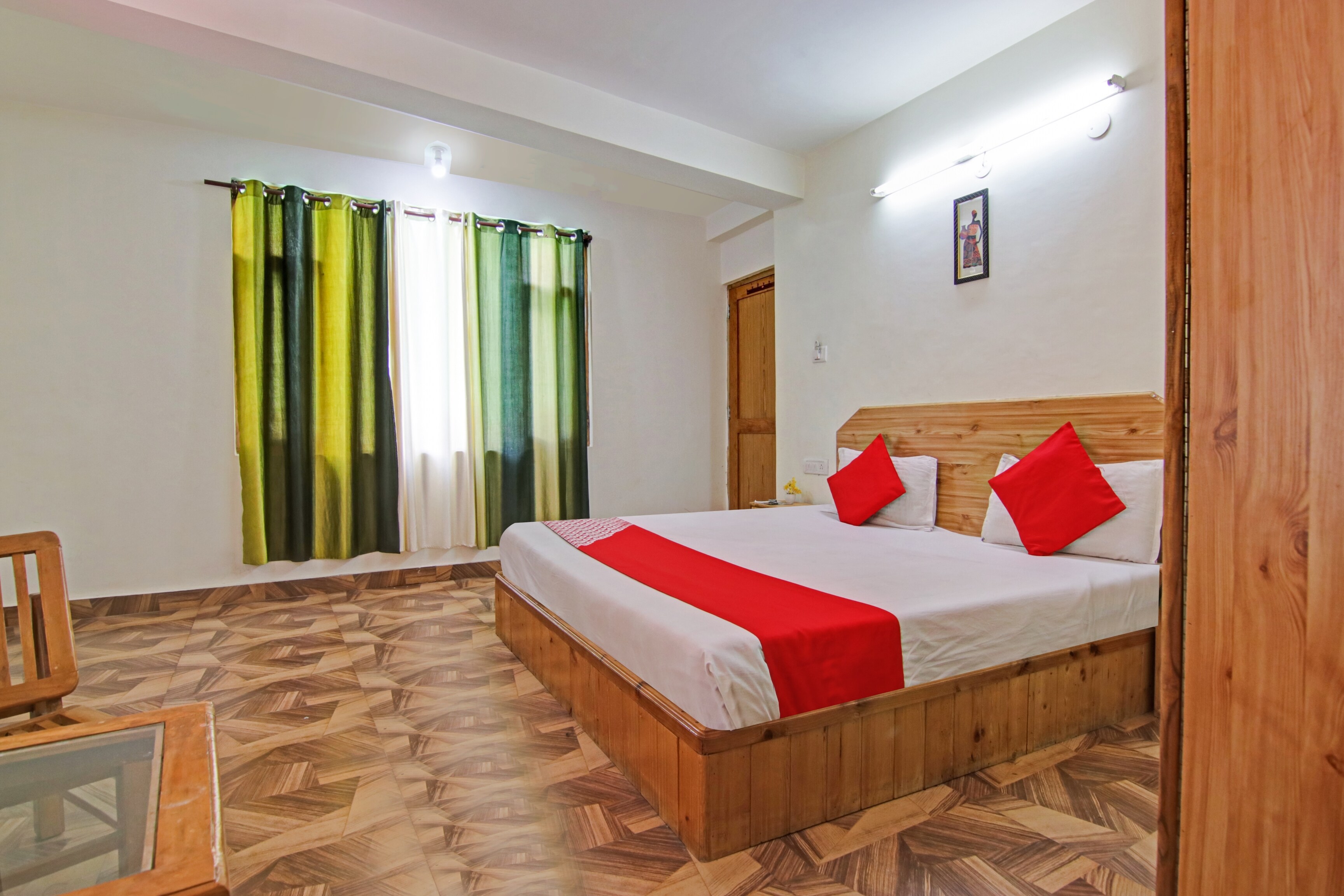 Hotel O HADIMBA VALLEY HOTEL - Tap to explore photos