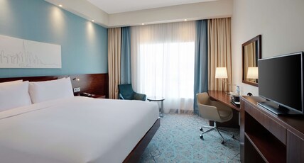 Hampton by Hilton Dubai Al Barsha Room Type - KING FAMILY ROOM NS