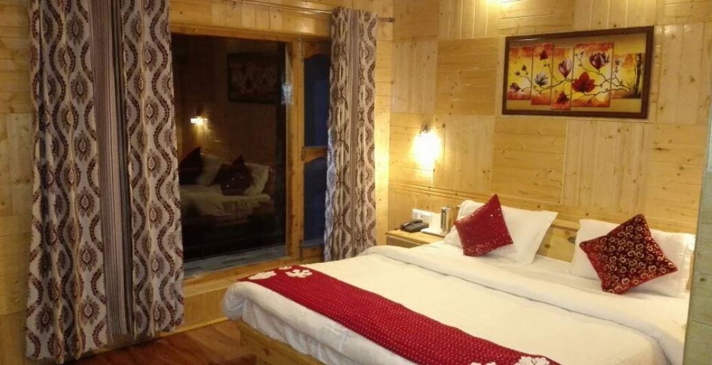 Sidh | Mountain Cottages with a Restaurant - Tap to explore photos