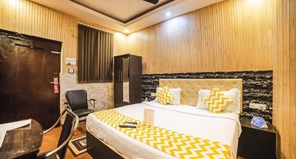 Hotel Landmark Awadh - Lucknow Airport Room Type - Deluxe Room