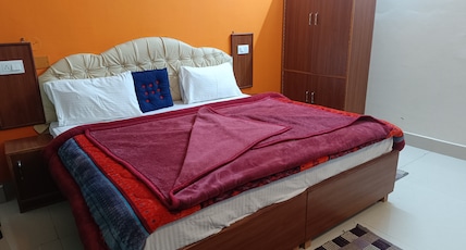 THE HIMALAYAS GUEST HOUSE Room Type - Family Room