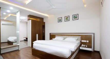 Hotel Kranti Inn Room Type - EXECUTIVE SUITE ROOM