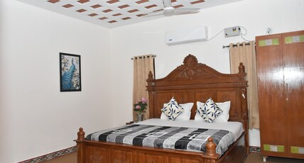 FriendlyStay Elite Room Type - Elite Room 1