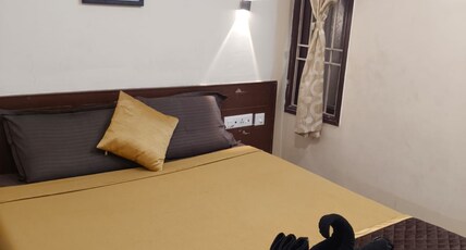 Nest Budget Hotel Room Type - Couple Room