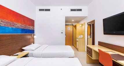 Citymax Hotel Bur Dubai Room Type - Standard Twin Room