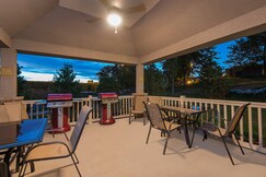 Candlewood Suites Bloomington, an IHG Hotel