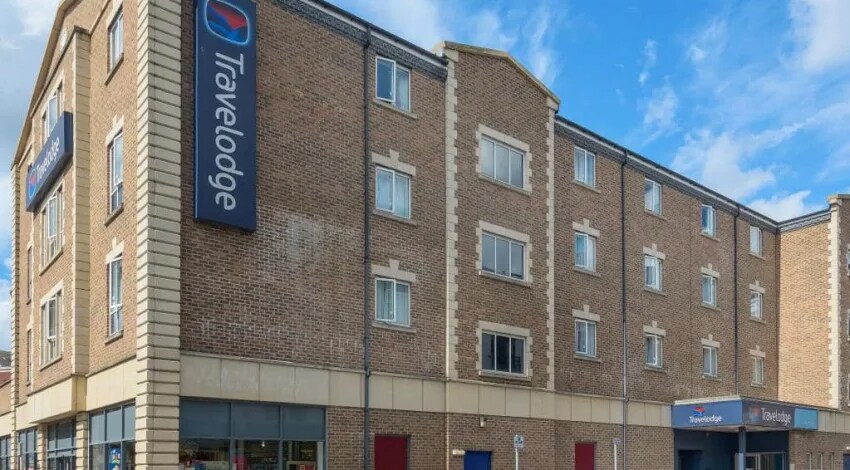 Travelodge London Kingston Upon Thames - Tap to explore photos