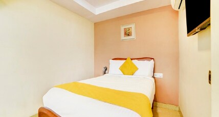 Hotel Padmini Elite Room Type - family suite room