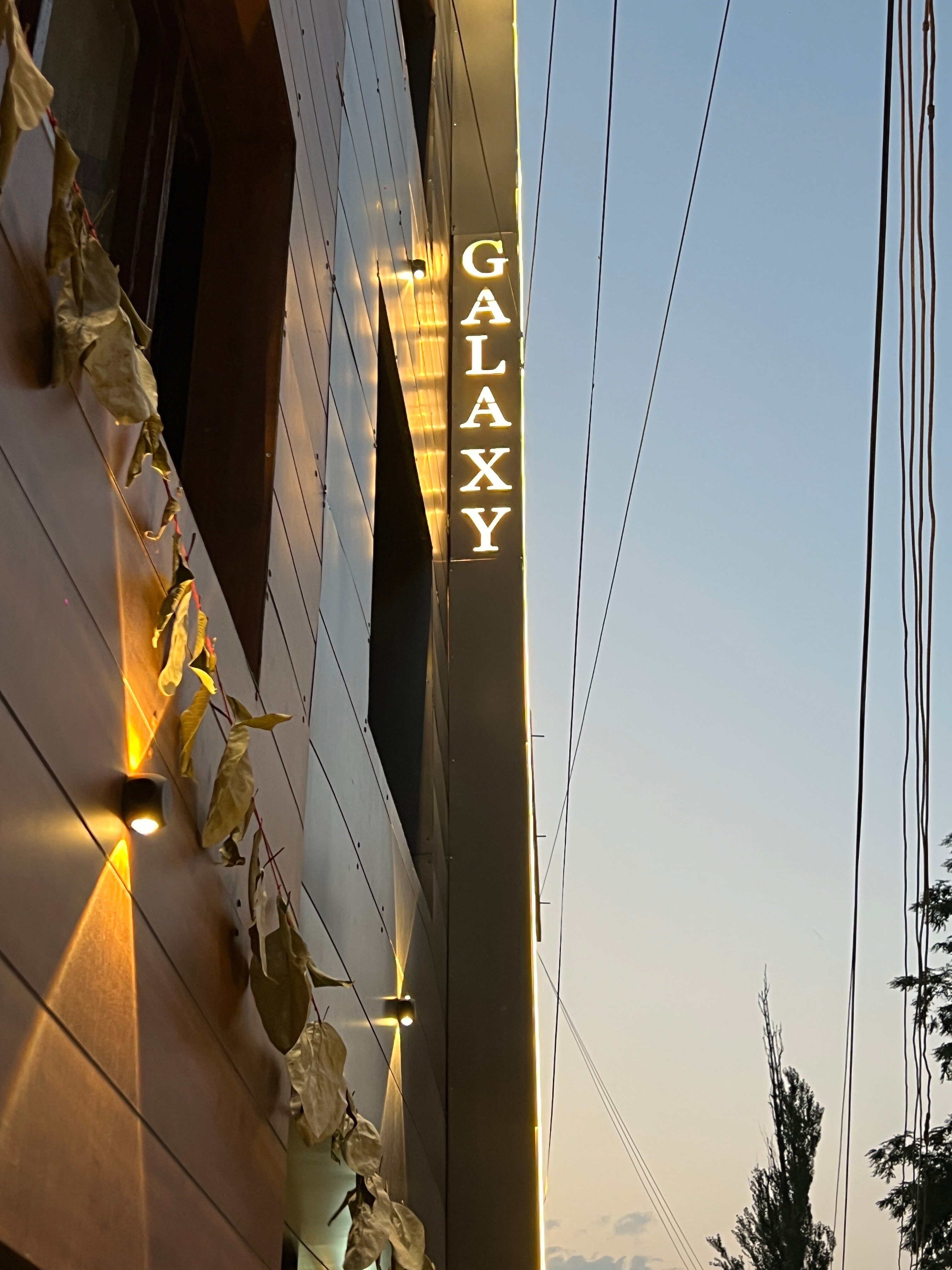 Hotel galaxy inn manali - Tap to explore photos