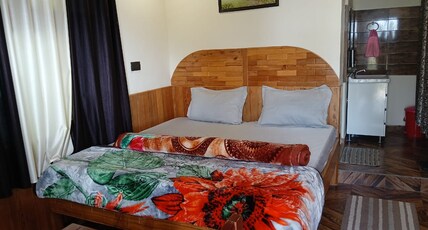 Binsar Royal Homestay By StayApart Room Type - Double Room Jungle View