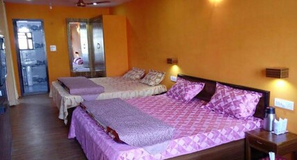 Hotel Lake Inn Room Type - Family Suite (Lake Facing)