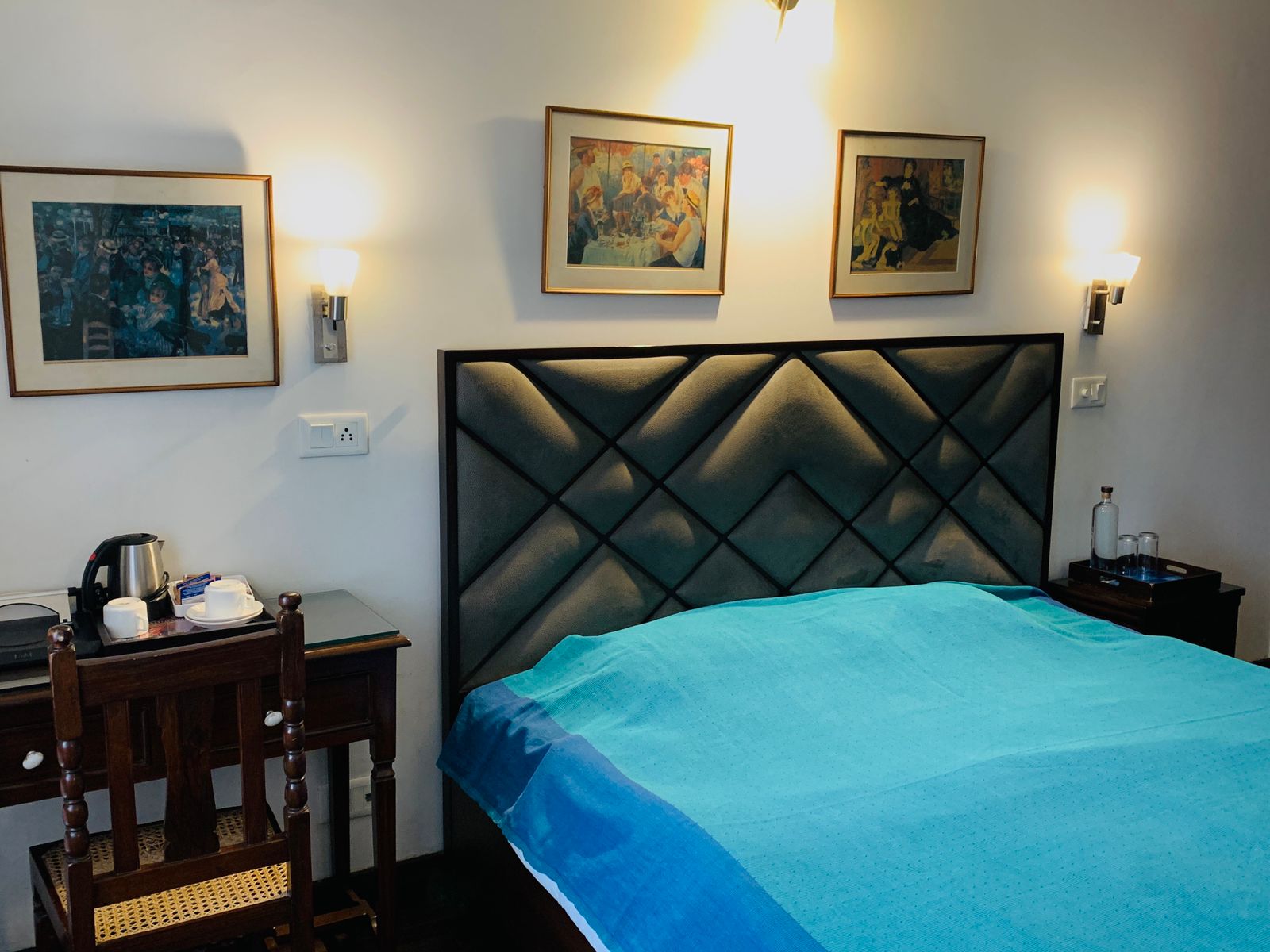 Furnished Bed and Breakfast - Tap to explore photos