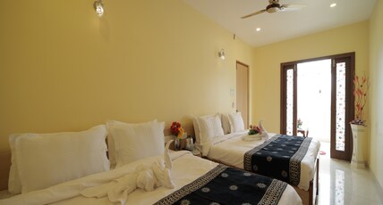 NADANAM INN Room Type - Suite Room