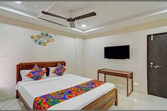 HOTEL SILVER SUITS