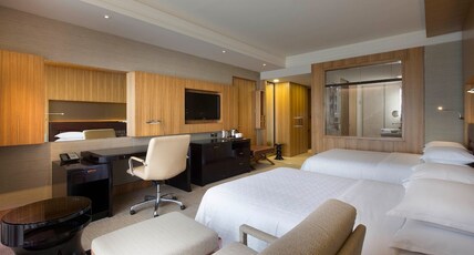 Sheraton Grand Bangalore at Brigade Gateway Room Type - Club lounge access, Guest room, 2 Queen Sheraton Grand Bangalore at Brigade Gateway Room Type - Club lounge access, Guest room, 2 Queen