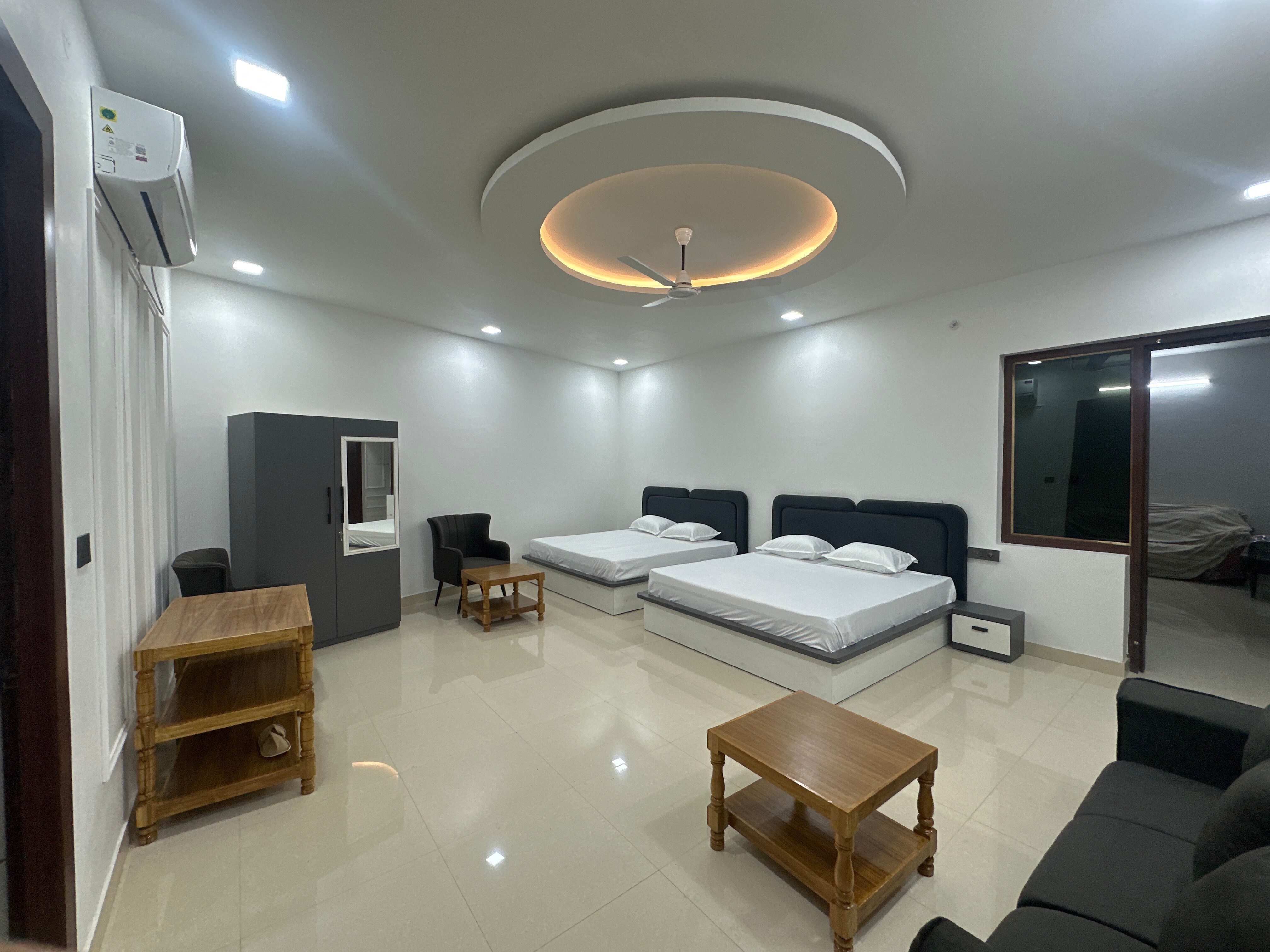 Azlan Residency - Tap to explore photos