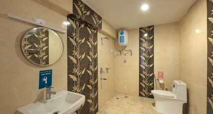 Zostel Dobhi (Manali)  Room Type - A bed in 6 Bed Female Dorm