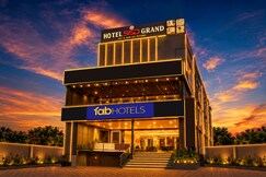 FabHotel SSD Grand