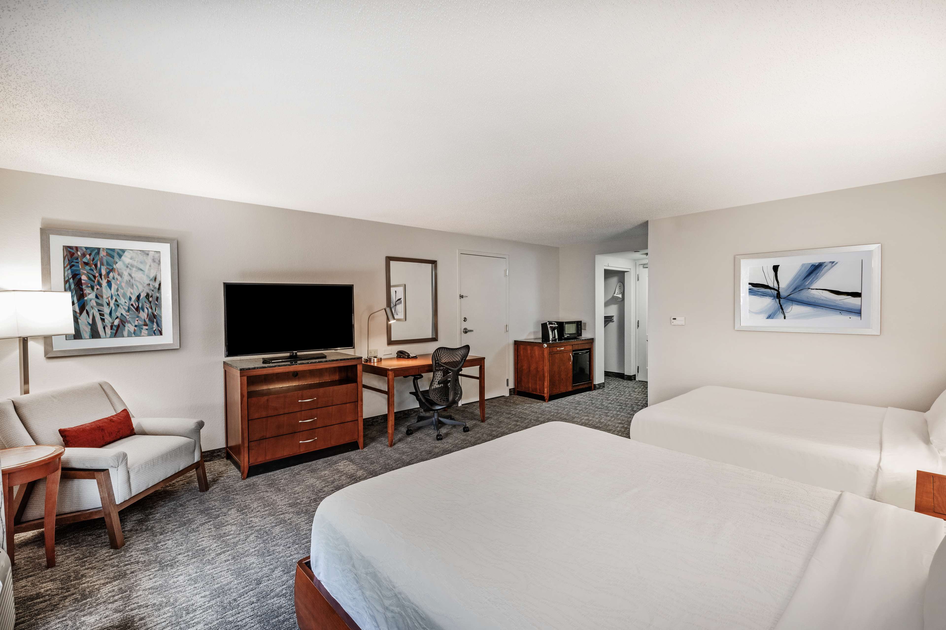 Hilton Garden Inn Aiken - Tap to explore photos