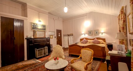 Windamere Hotel - A Colonial Heritage Room Type - Royal Suite Chogyal of Sikkim