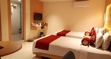The Red Velvet Hotel Room Type - Premium Room