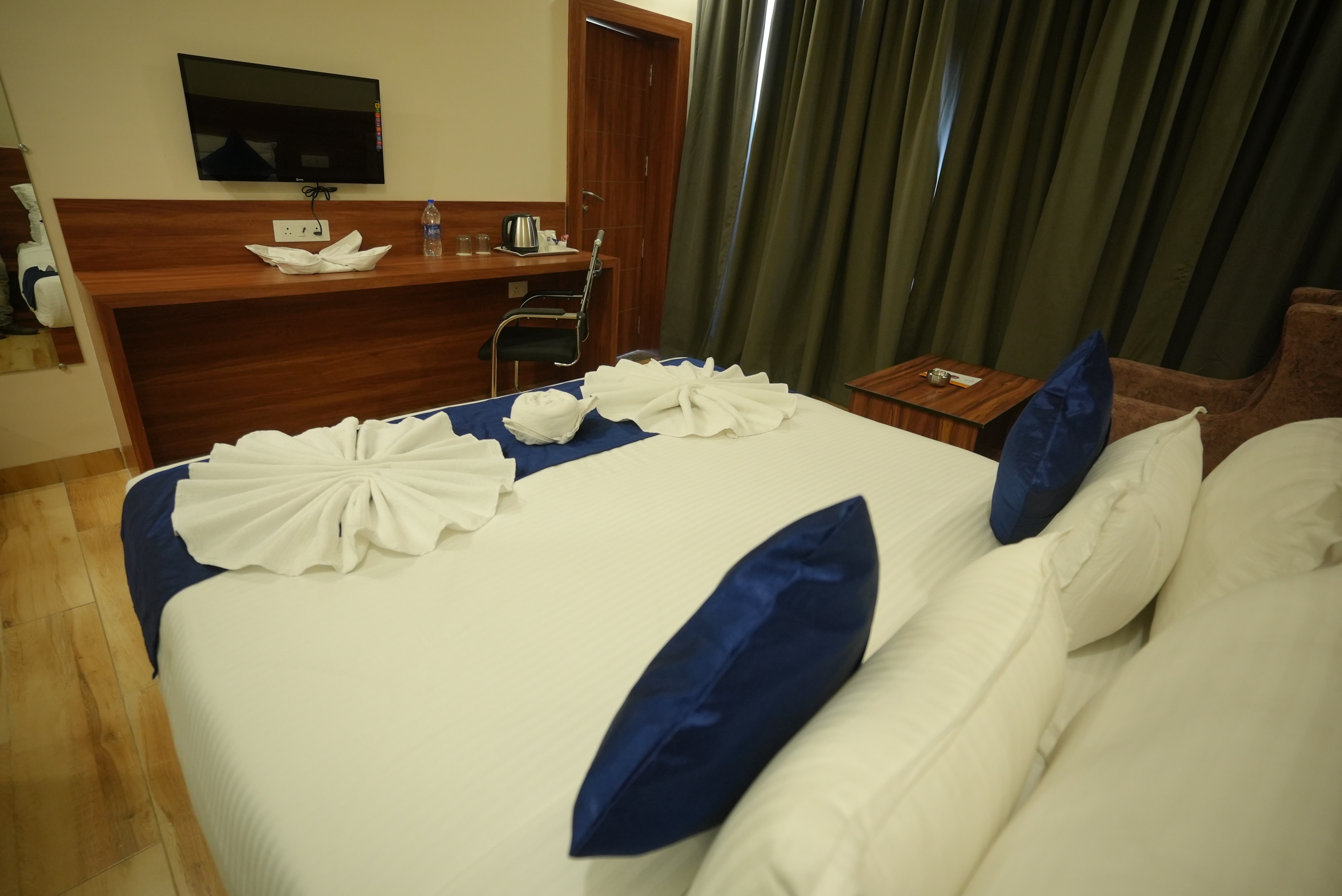 Hotel Makhan Vihar Ambikapur - Tap to explore photos