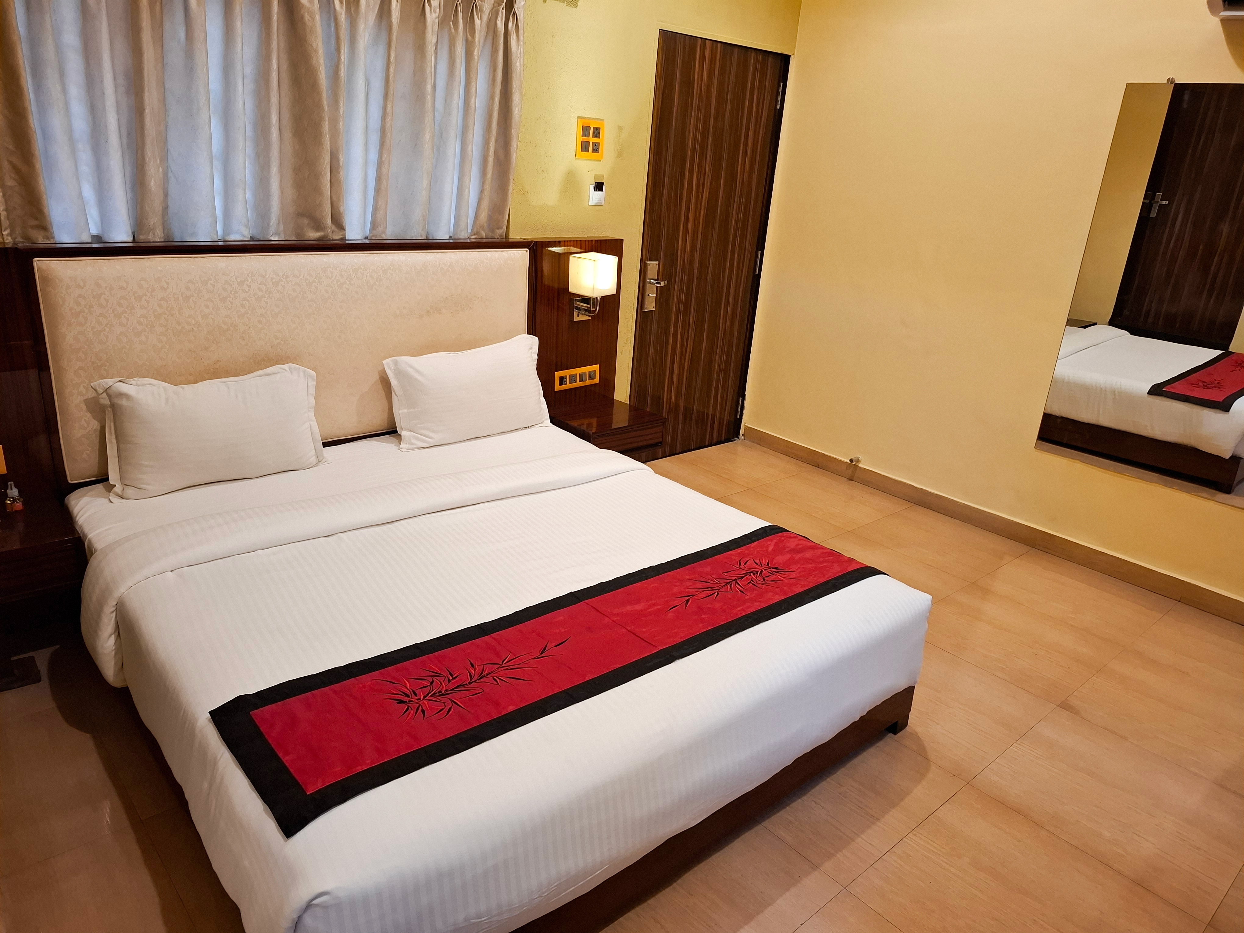 Aayush Resort Karjat - Tap to explore photos