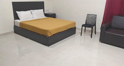 HOTEL PVS GRAND Room Type - Deluxe Room with Air Conditioning