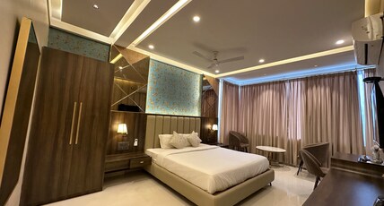 Hotel Relax Inn Room Type - Premium Room