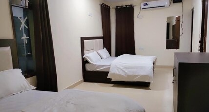 OG Life Hostel & Cafe near Laxman Jhula Room Type - Deluxe Quadraple Room