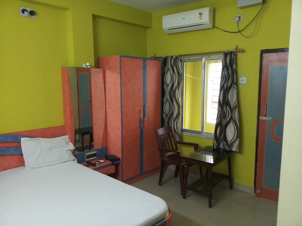 Orbit Hotel Tarapith - Tap to explore photos