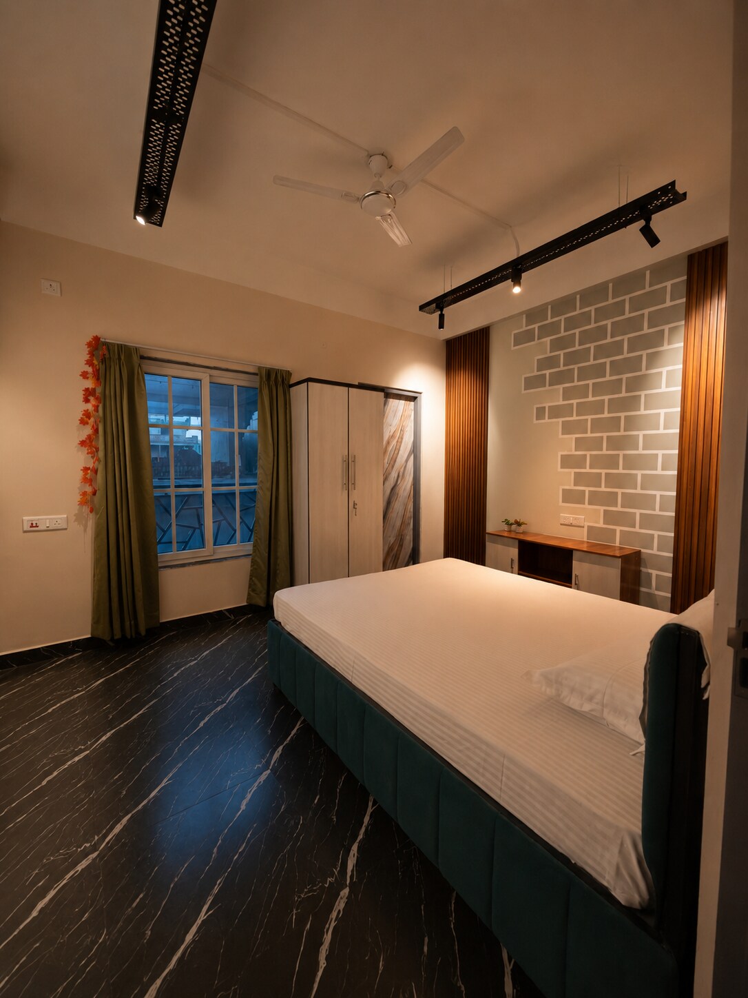 Indraprastha Airbnb & Homestay - Tap to explore photos