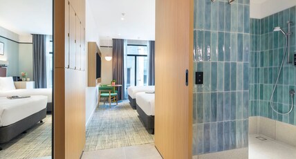 Holiday Inn MELBOURNE BOURKE STREET MALL Room Type - 2 Double Standard
