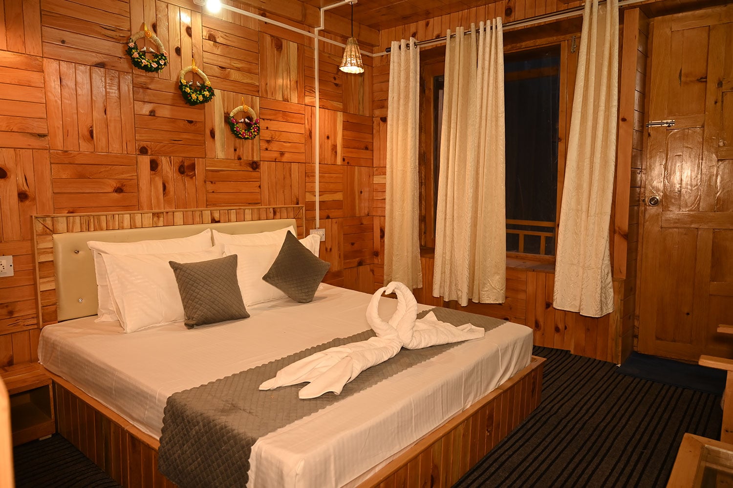 Chhera Hills Cottages - Tap to explore photos