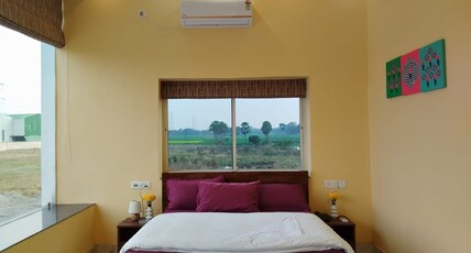 The Broome Durgapur Expressway Room Type - Deluxe Room