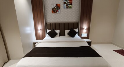 Abhay Palace Lodging Room Type - Executive A/C